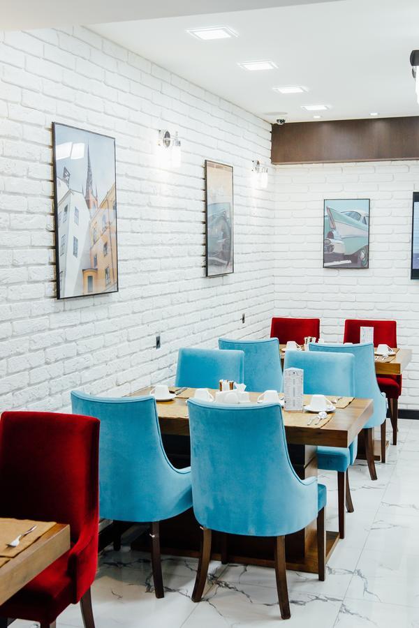 Express City Hotel Shymkent Esterno foto