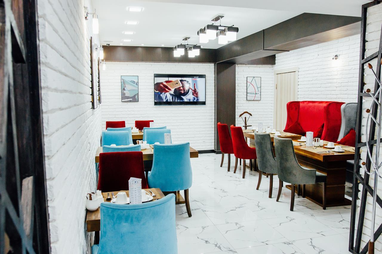 Express City Hotel Shymkent Esterno foto